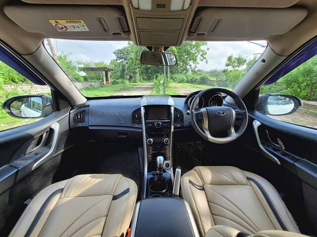 Used Mahindra XUV500 W7 [2018-2020] in Ahmedabad