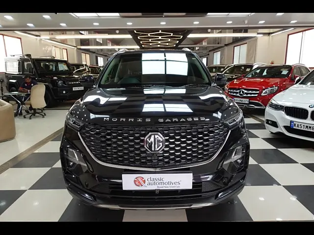 Used 2020 MG Hector Plus in Bangalore