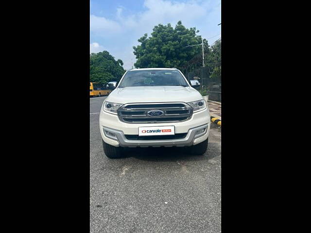 Used 2017 Ford Endeavour in Delhi