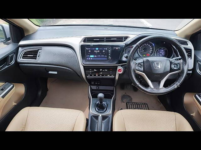 Used Honda City 4th Generation VX Petrol [2017-2019] in Ahmedabad