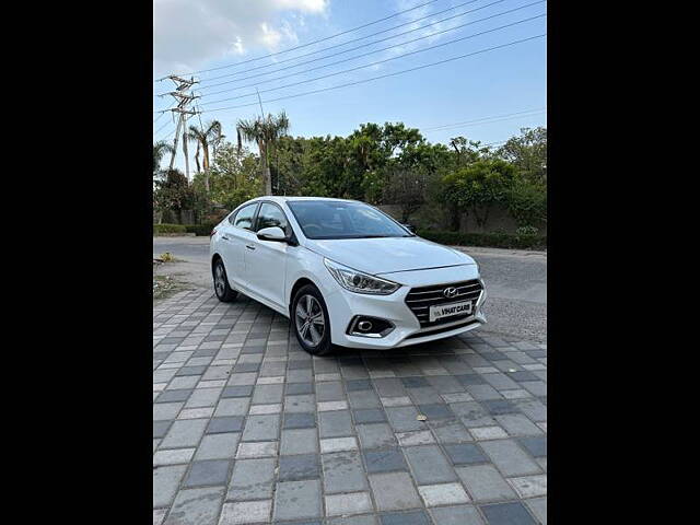 Used Hyundai Verna [2017-2020] SX (O) 1.6 CRDi in Bhopal