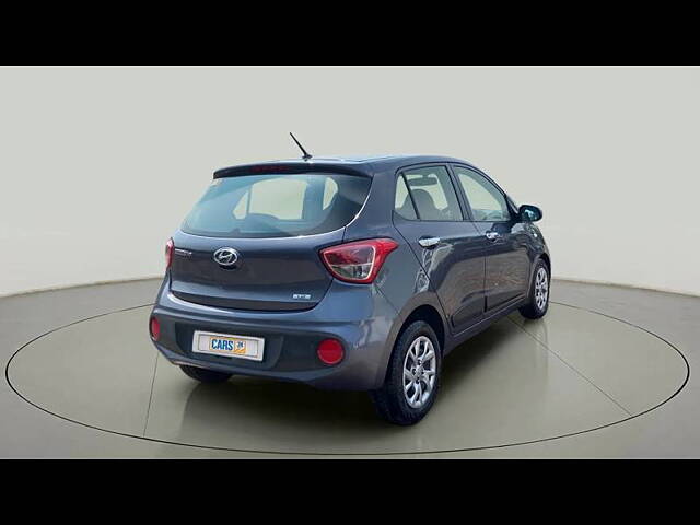 Used Hyundai Grand i10 Magna 1.2 Kappa VTVT in Surat