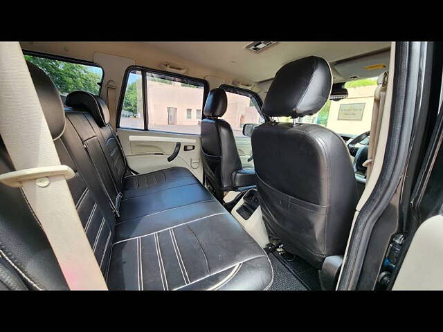 Used Mahindra Scorpio S11 MT 7S in Lucknow