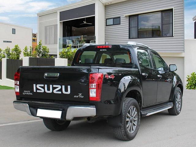 Used Isuzu D-Max V-Cross [2016-2018] 4x4 in Delhi