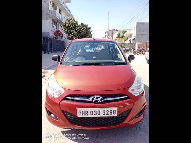 Used 2013 Hyundai i10 in Chandigarh