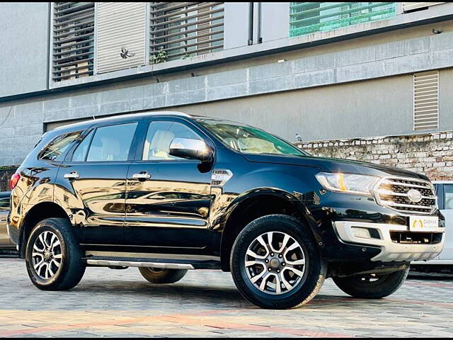 Used Ford Endeavour Titanium Plus 2.2 4x2 AT in Surat