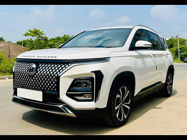 Used MG Hector Plus Sharp Pro 2.0 Turbo Diesel 7 STR [2023] in Ahmedabad