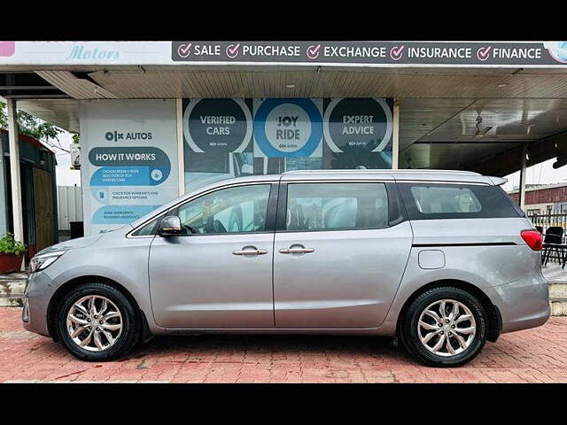 Used Kia Carnival [2020-2023] Limousine Plus 7 STR in Ahmedabad