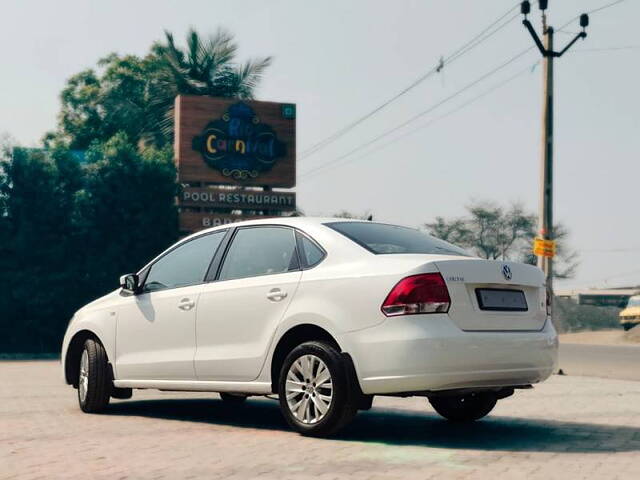 Used Volkswagen Vento [2014-2015] Highline Diesel AT in Surat