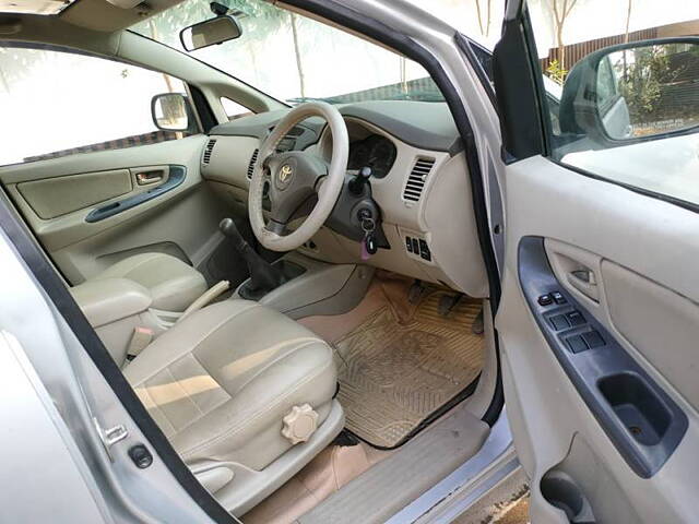 Used Toyota Innova [2012-2013] 2.5 G 8 STR BS-III in Hyderabad