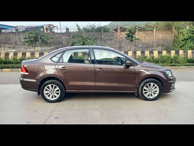 Used Volkswagen Vento [2015-2019] Highline Plus 1.2 (P) AT 16 Alloy in Mumbai