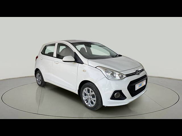 Used 2016 Hyundai Grand i10 in Ahmedabad