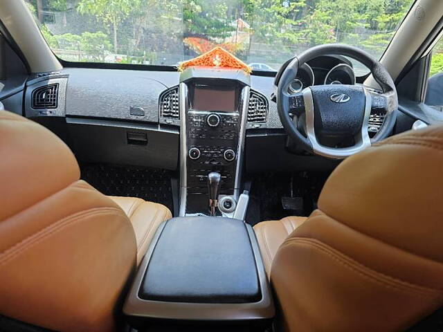 Used Mahindra XUV500 W7 AT [2018-2020] in Mumbai