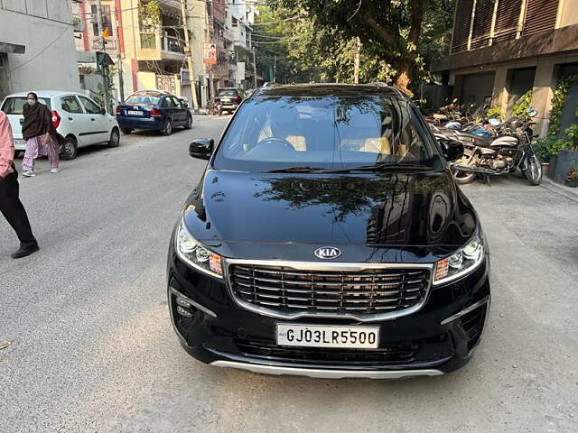 Used 2020 Kia Carnival in Delhi