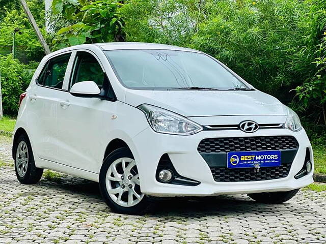 Used Hyundai Grand i10 [2013-2017] Sportz 1.2 Kappa VTVT [2016-2017] in Ahmedabad