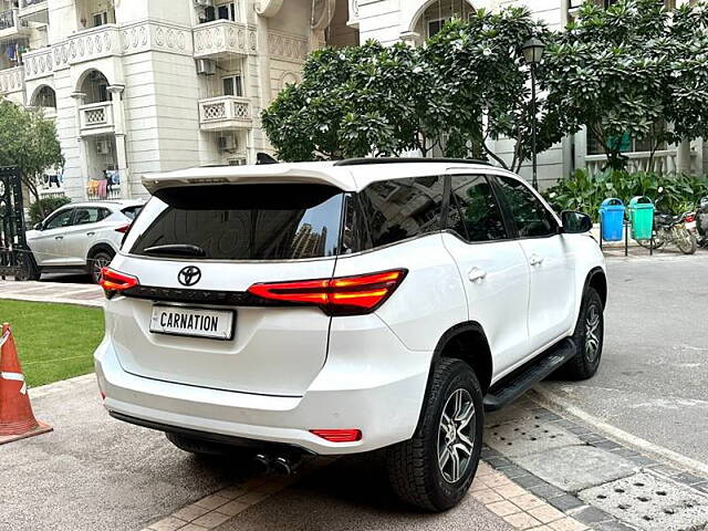 Used Toyota Fortuner 4X2 AT 2.8 Diesel in Delhi