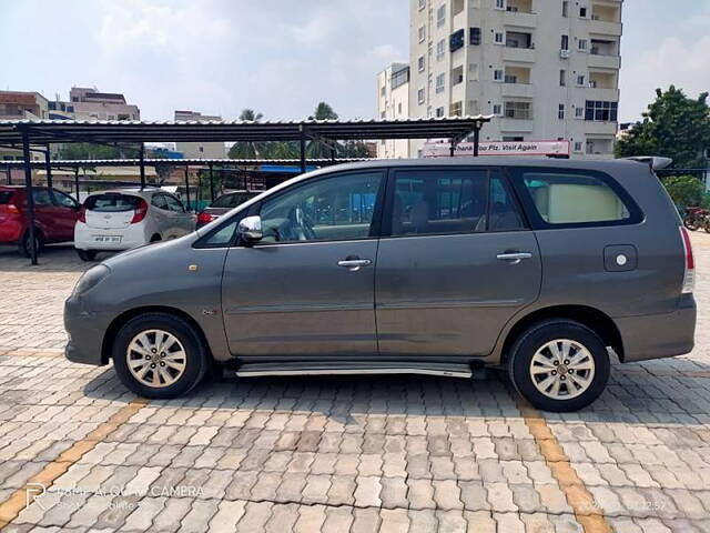 Used Toyota Innova [2005-2009] 2.5 V 7 STR in Hyderabad