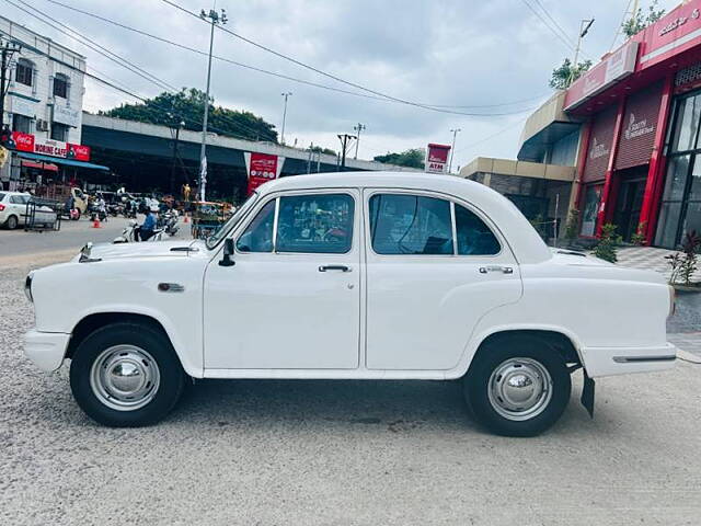 Used Hindustan Motors Ambassador Classic 2000 DSZ AC in Hyderabad