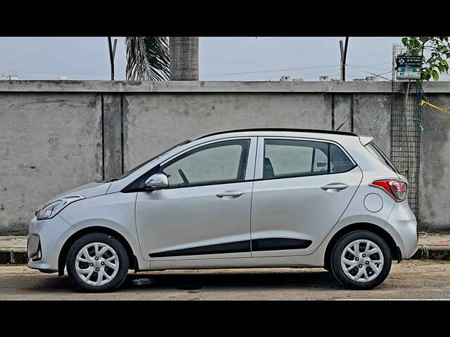 Used Hyundai Grand i10 Sportz (O) U2 1.2 CRDi [2017-2018] in Surat