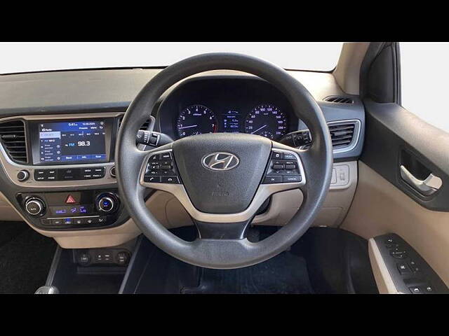 Used Hyundai Verna [2015-2017] 1.6 VTVT SX in Ahmedabad