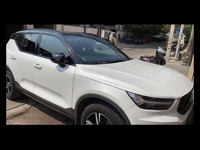 Used 2020 Volvo XC40 in Hyderabad
