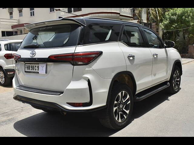 Used Toyota Fortuner Legender 2.8 4X2 AT in Gurgaon