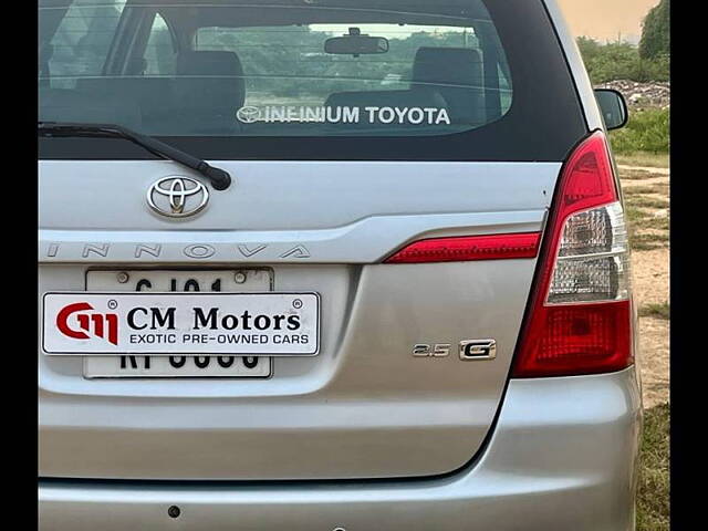 Used Toyota Innova [2015-2016] 2.5 GX BS IV 8 STR in Ahmedabad