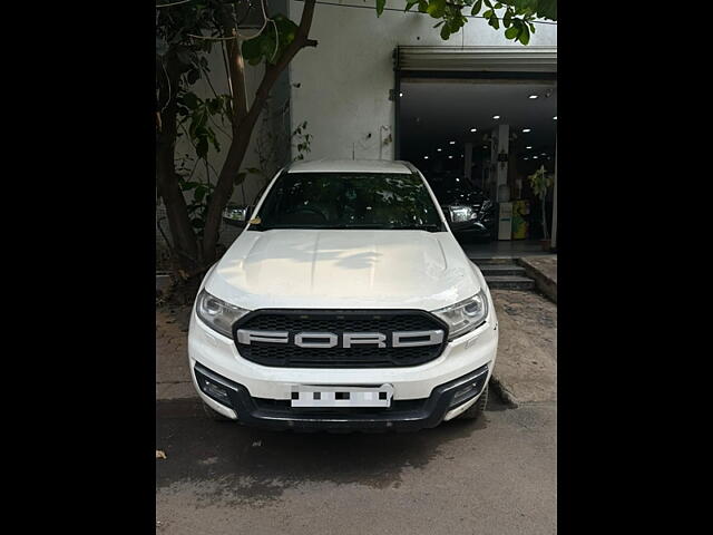 Used 2016 Ford Endeavour in Raipur