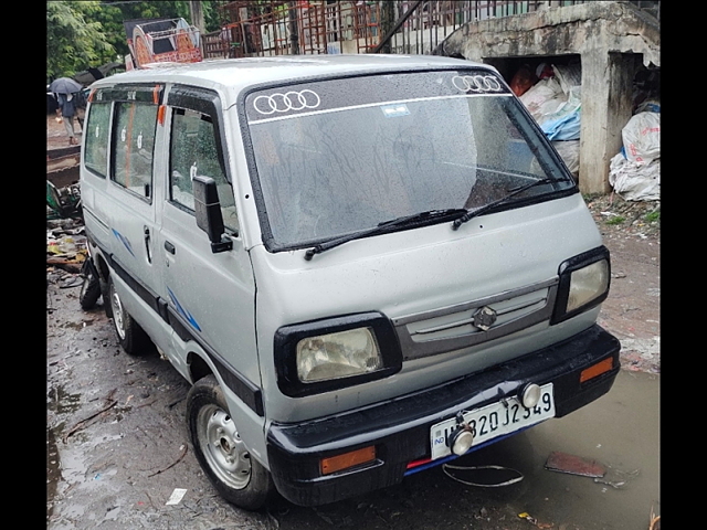 Maruti omni best sale 2000 model price