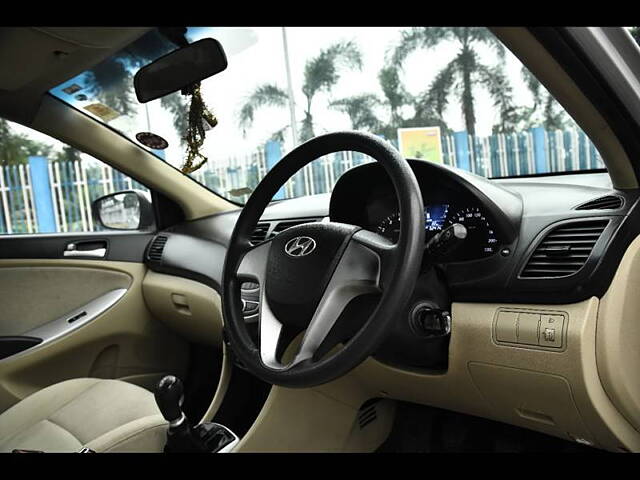 Used Hyundai Verna [2011-2015] Fluidic 1.4 VTVT in Kolkata