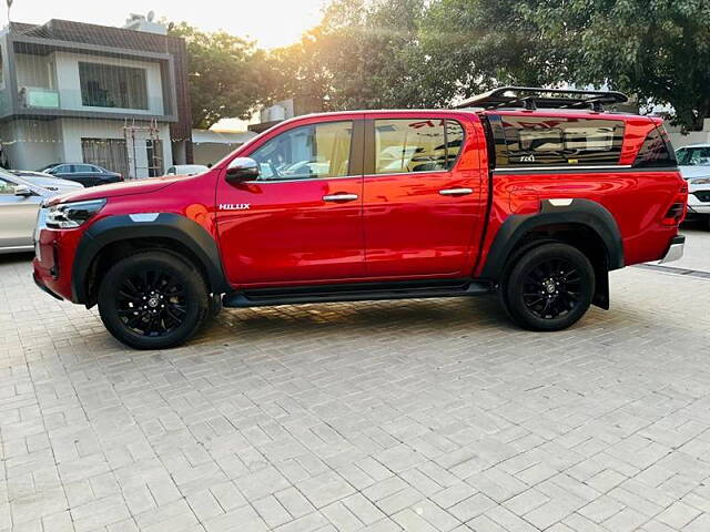 Used Toyota Hilux High 4X4 AT in Delhi