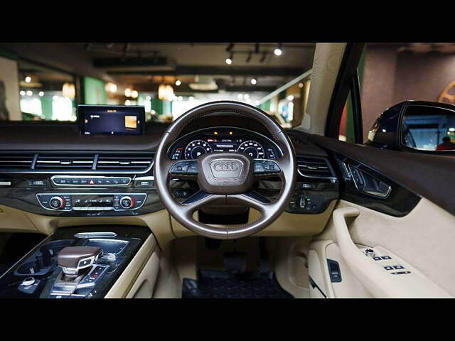 Used Audi Q7 [2015-2020] 45 TFSI Technology Pack in Delhi