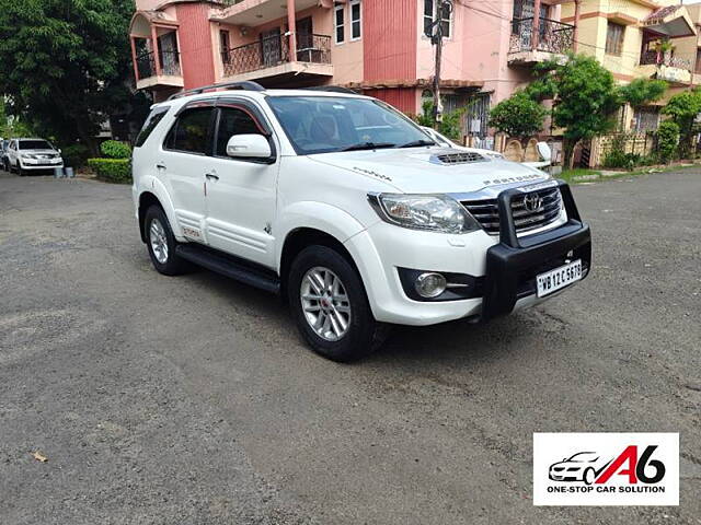 Used 2013 Toyota Fortuner in Kolkata