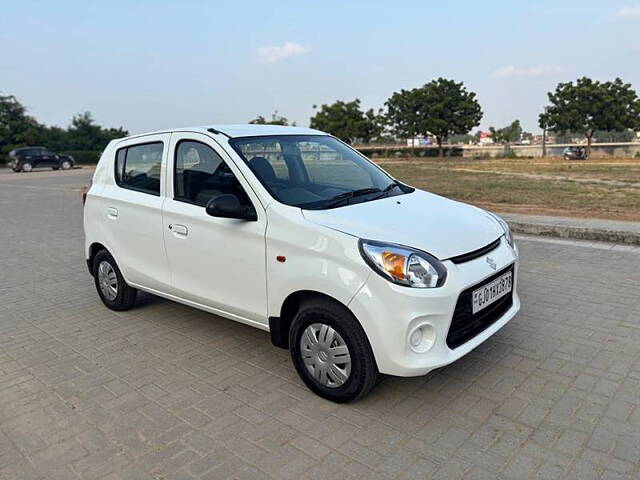 Used 2018 Maruti Suzuki Alto 800 in Ahmedabad