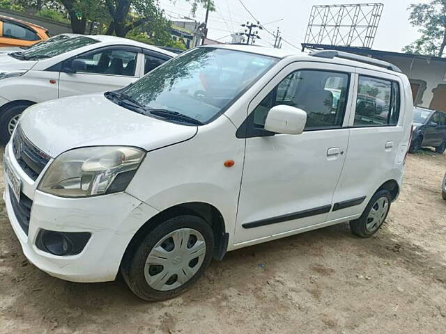 Used Maruti Suzuki Wagon R 1.0 [2014-2019] VXI AMT in Meerut