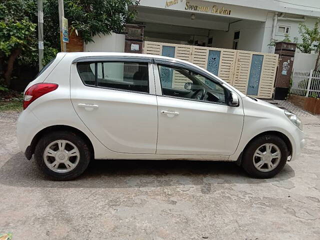 Used Hyundai i20 [2010-2012] Sportz 1.4 CRDI in Hyderabad