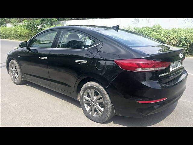 Used Hyundai Elantra [2016-2019] 2.0 SX AT in Ahmedabad