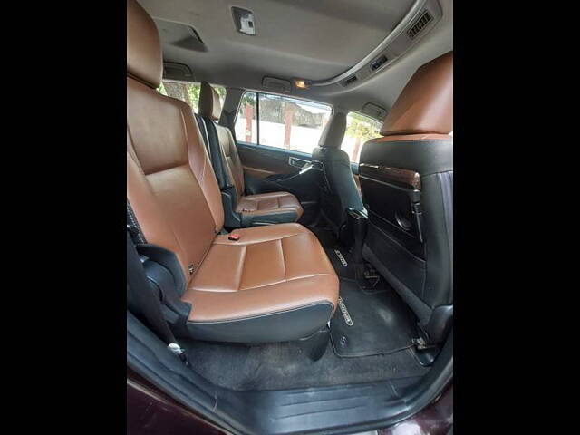 Used Toyota Innova Crysta [2016-2020] 2.8 ZX AT 7 STR [2016-2020] in Agra