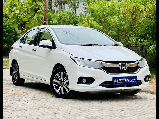 Used Honda City 4th Generation V CVT Petrol [2017-2019] in Ahmedabad