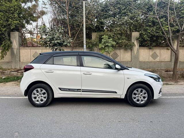 Used Hyundai Elite i20 [2017-2018] Magna Executive 1.2 in Delhi