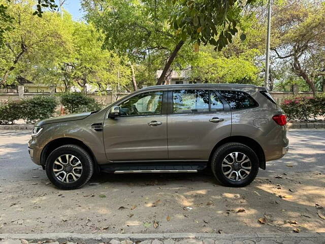 Used 2020 Ford Endeavour in Delhi