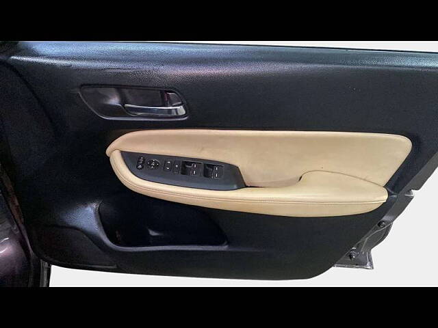 Used Honda City 4th Generation ZX Petrol [2019-2019] in Mumbai