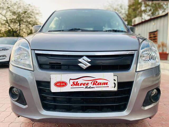 Used Maruti Suzuki Wagon R 1.0 [2014-2019] VXI AMT in Ahmedabad