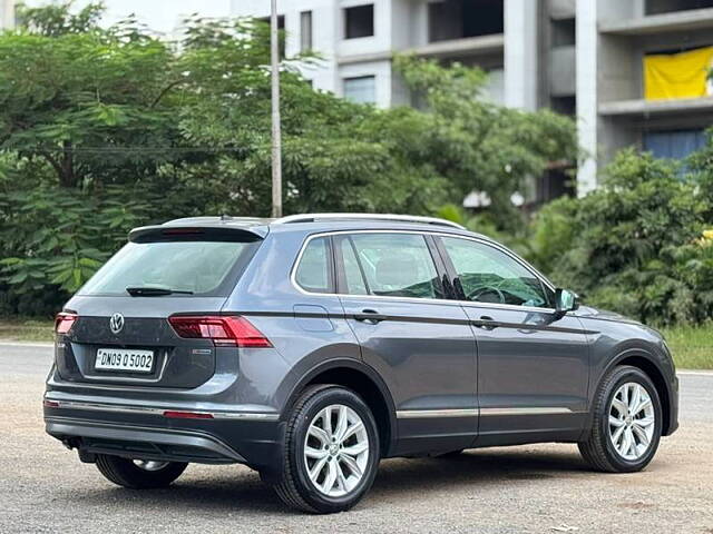 Used Volkswagen Tiguan [2017-2020] Highline TDI in Surat