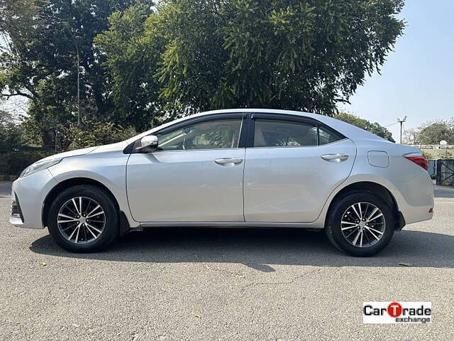 Used Toyota Corolla Altis [2014-2017] VL AT Petrol in Delhi