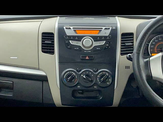 Used Maruti Suzuki Wagon R 1.0 [2014-2019] VXI AMT in Nagpur
