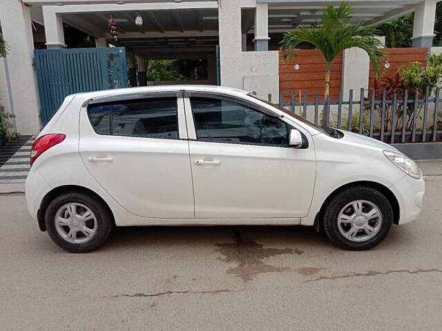 Used Hyundai i20 [2010-2012] Sportz 1.4 CRDI in Hyderabad