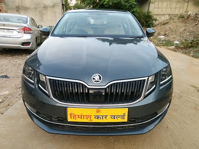 Used 2019 Skoda Octavia in Jaipur