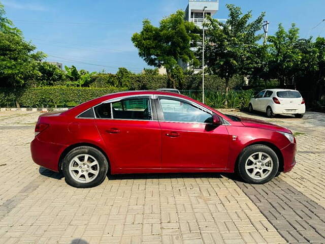 Used Chevrolet Cruze [2009-2012] LT in Chandigarh