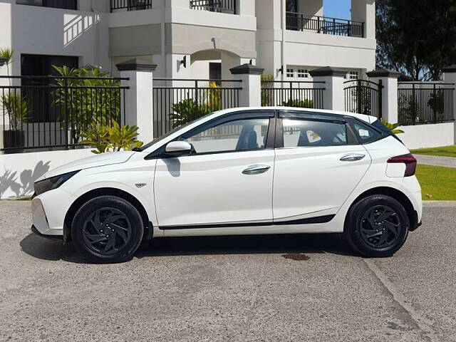 Used Hyundai i20 [2020-2023] Magna 1.2 MT [2020-2023] in Delhi